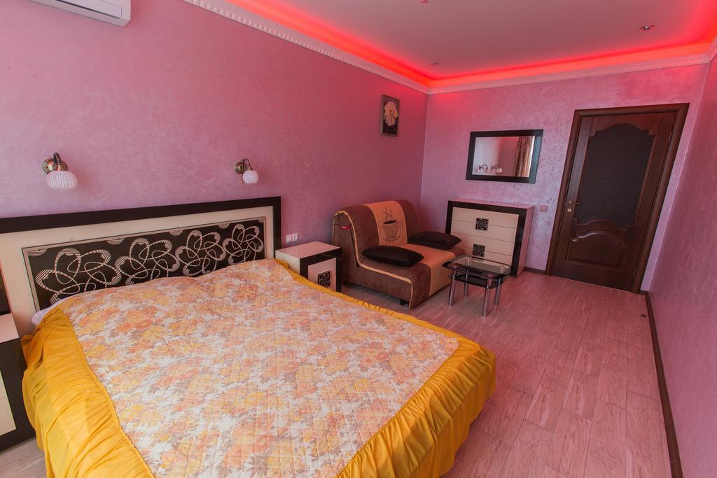 Modern Apartment On Akademika Sakharova 27A İvano-Frankivsk Dış mekan fotoğraf