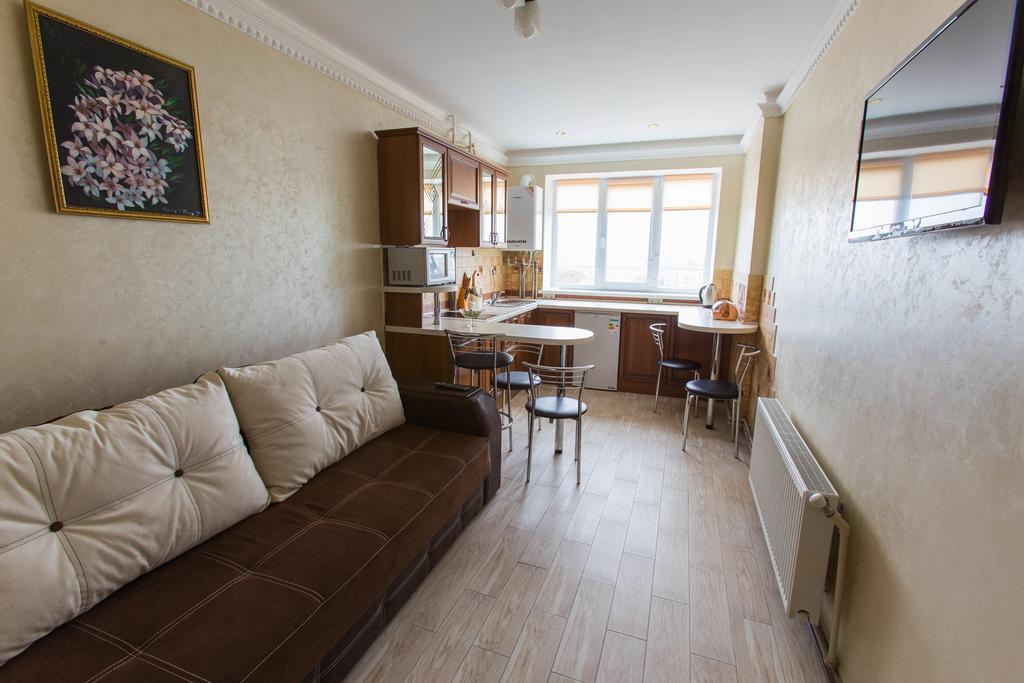 Modern Apartment On Akademika Sakharova 27A İvano-Frankivsk Dış mekan fotoğraf